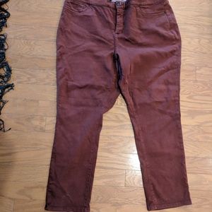 NYDJ Jacyln Skinny Jeans Oxblood